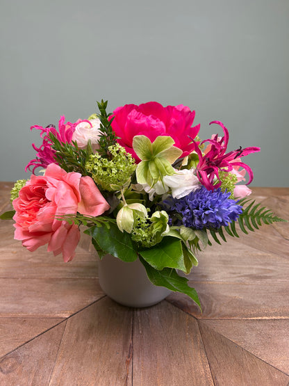 Small Vase Arrangement