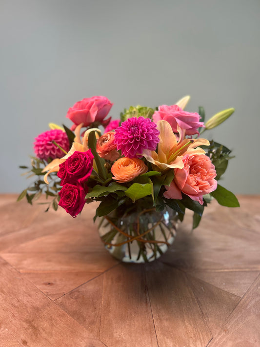 Medium Vase Arrangement