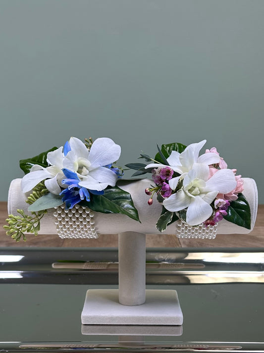 Wristlet Corsage
